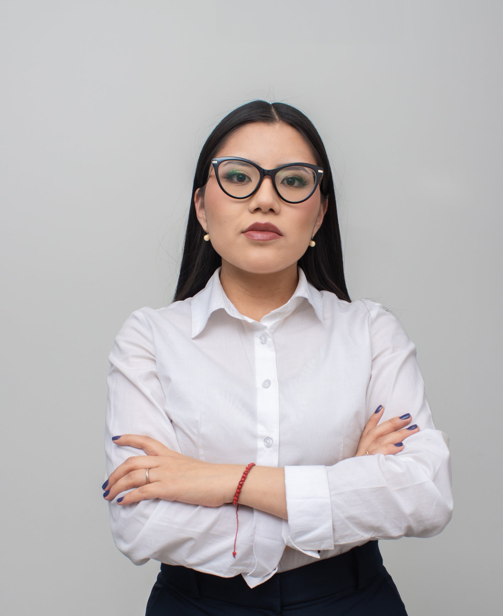 Abg. Nadia Isabel Cadena Alba